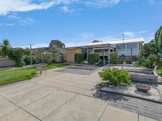 66 Sutherland Avenue, Hayborough SA