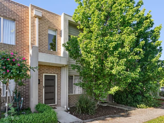 52 Penhall Drive, Craigieburn VIC