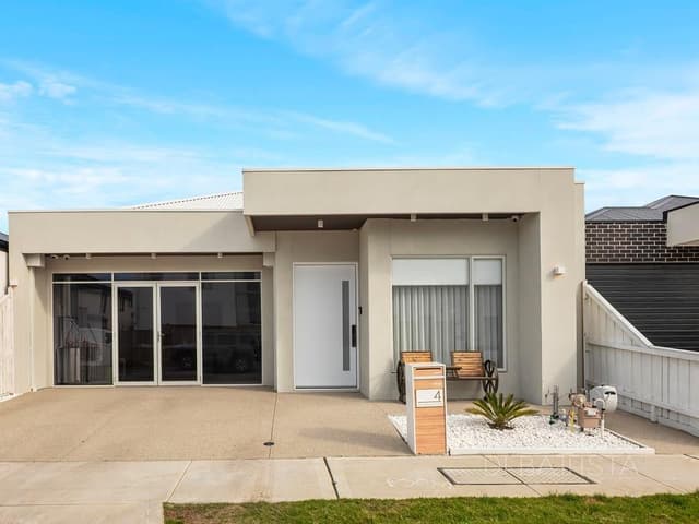 4 Ancho Road, Mickleham VIC