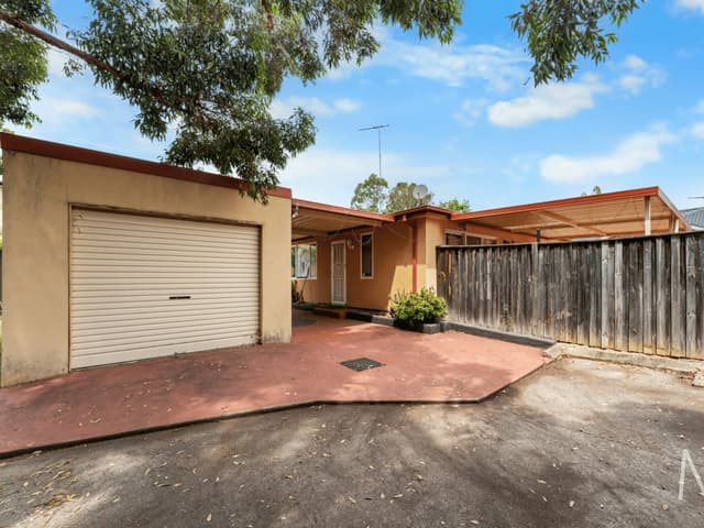 4/31 Douglas Road, Quakers Hill NSW 2763