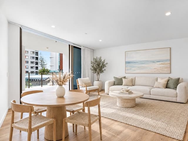 204 / 7 Douglas Street, Coolangatta QLD 4225