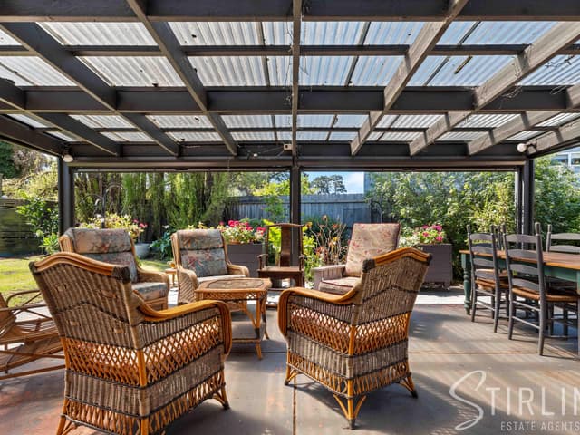 19 Gnoorong Street, Warneet VIC