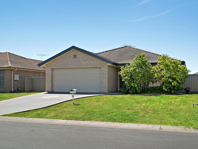 20 Fonda Avenue, Rutherford NSW 2320