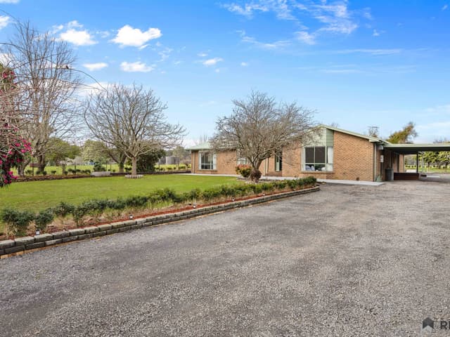 1372 Whittlesea-Yea Road, Kinglake West VIC 3757