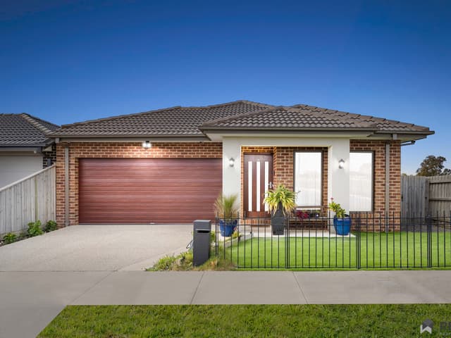36  Apsley Drive, Mickleham VIC 3064