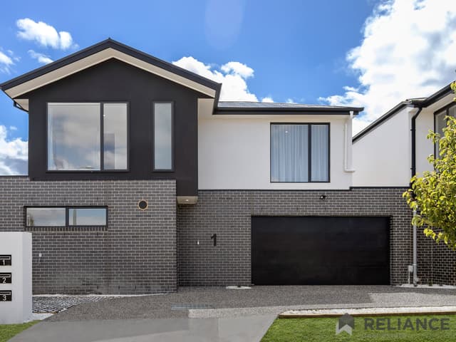1/40 Janoli Street, Mickleham VIC 3064