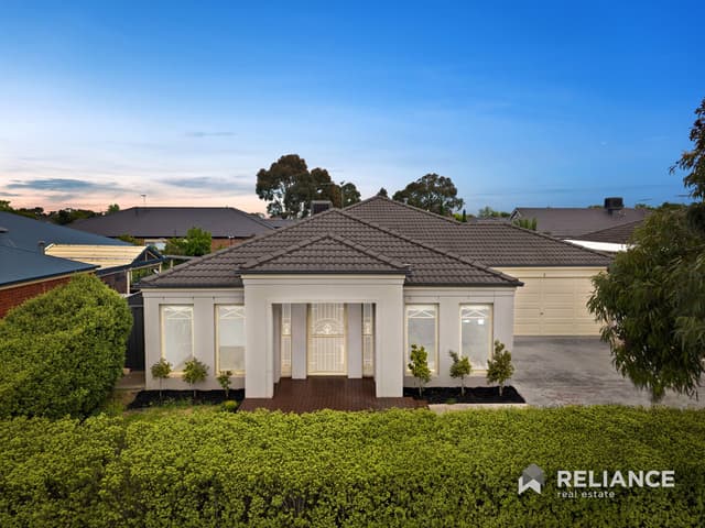 7 Clarence Street, Manor Lakes VIC 3024
