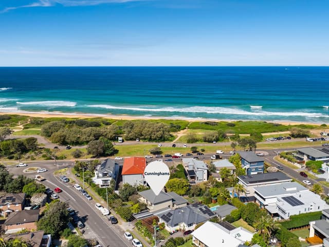 1/68 Adams  Street, Curl Curl NSW 2096