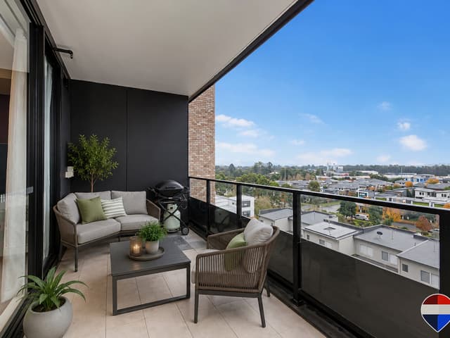 608/26B Lord Sheffield Circuit, Penrith NSW 2750