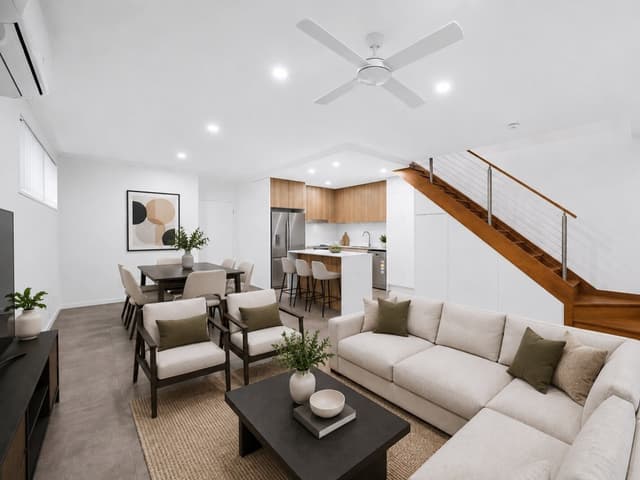 27 Florabella Drive, Robina QLD 4226