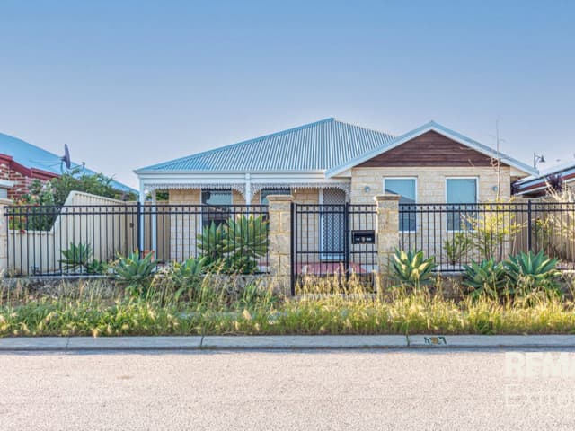 9 Boncath Road, Butler WA 6036