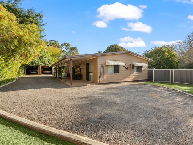 16 Iindah Road East, Tinana QLD 4650