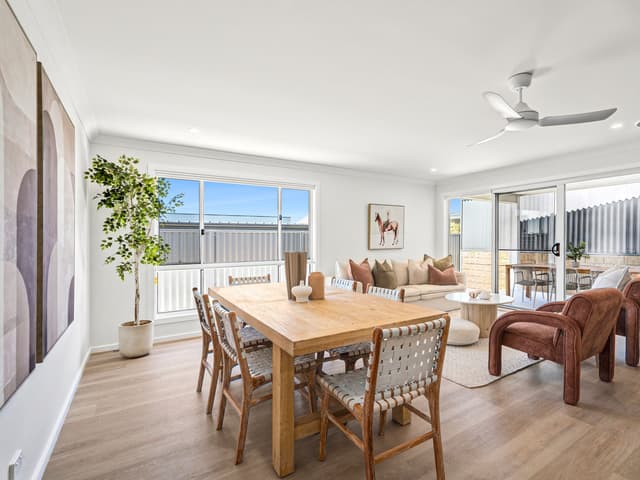 47 Capital Drive, Thrumster NSW 2444