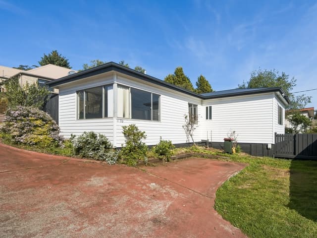 1 / 219 Cambridge Road, Warrane TAS 7018