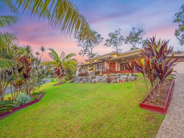 11 Pendragon Drive, Coomera QLD