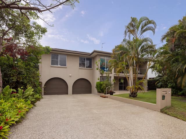 14 Banksia Avenue, Noosa Heads QLD 4567