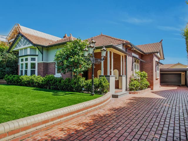 30 Raleigh Street, Essendon VIC 3040