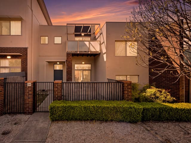 24/138 Flemington Road, Harrison ACT 2914