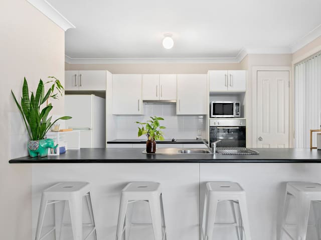2/29 Strutt Crescent, Metford NSW 2323 photo 2