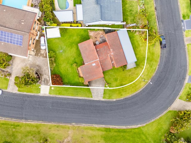 29 Warrawee Street, Sapphire Beach NSW 2450 photo 4