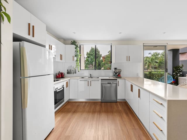 6/121-125 Bland Street, Ashfield NSW 2131 photo 2