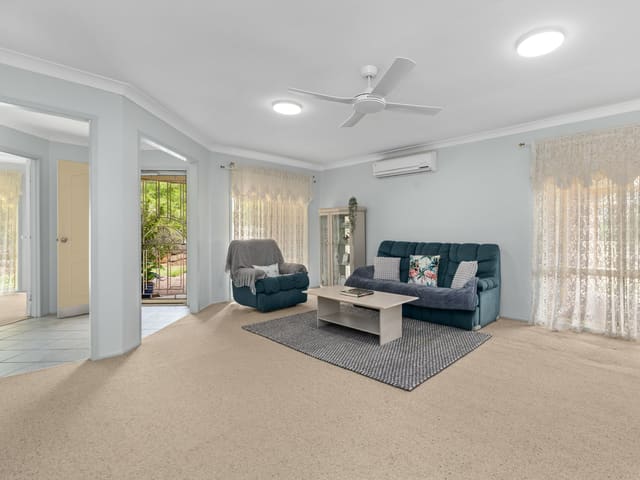 22 Oswald Lane, Lochinvar NSW photo 2