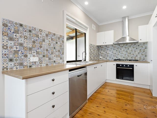 24 Wentworth Street, Telarah NSW photo 3