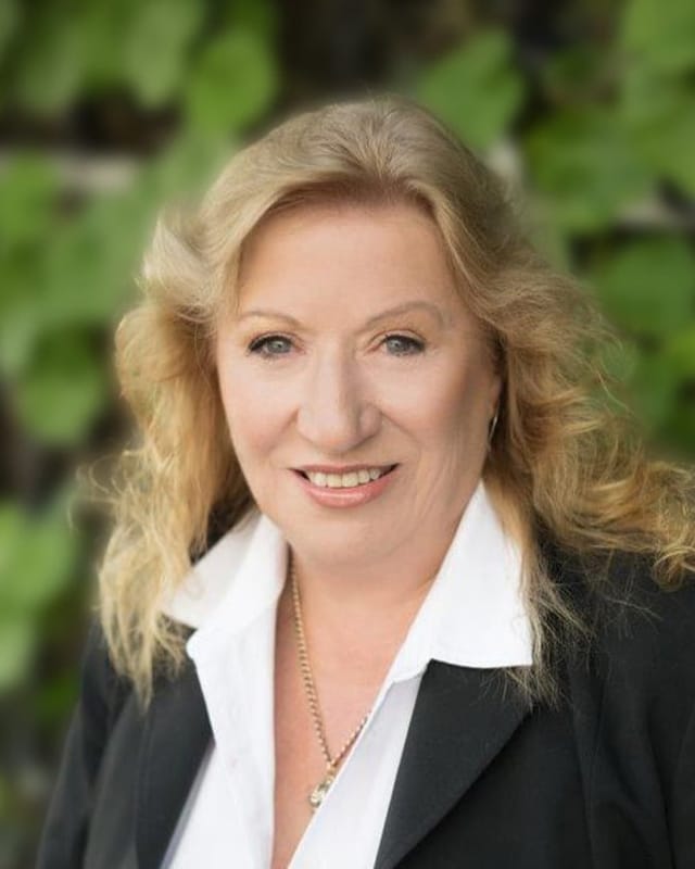 Colleen Martin