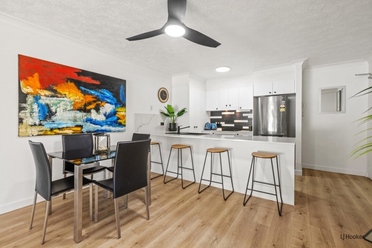 7 / 33 Dixon Street, Coolangatta QLD 4225