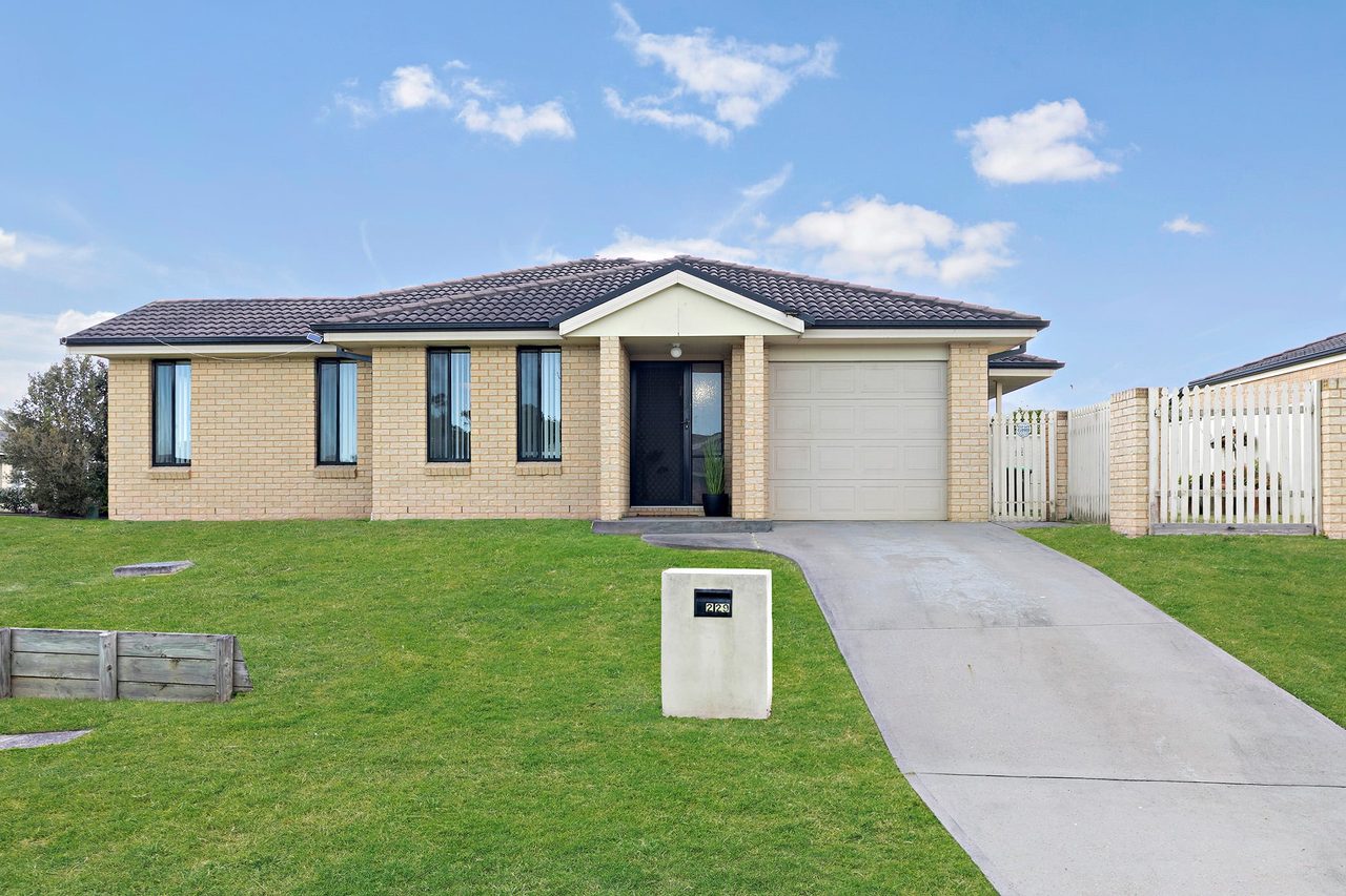 2/29 Strutt Crescent, Metford NSW 2323