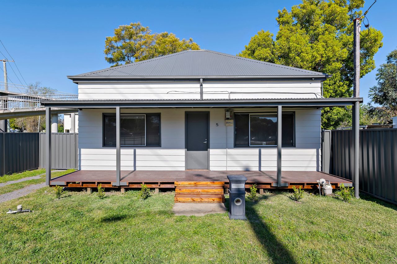 5 Wallace Street, South Maitland NSW 2320