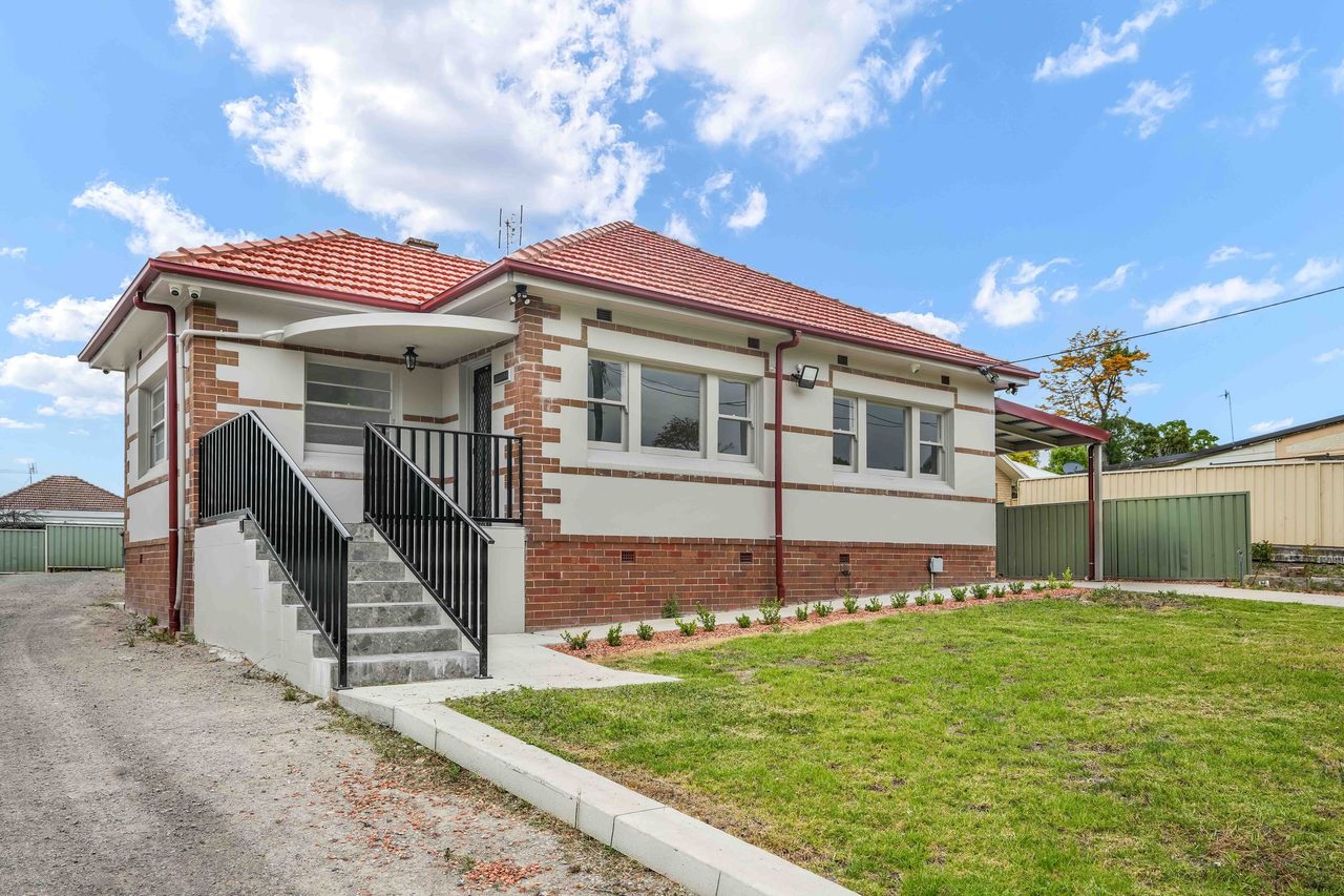 4 Porter Avenue, East Maitland NSW 2323