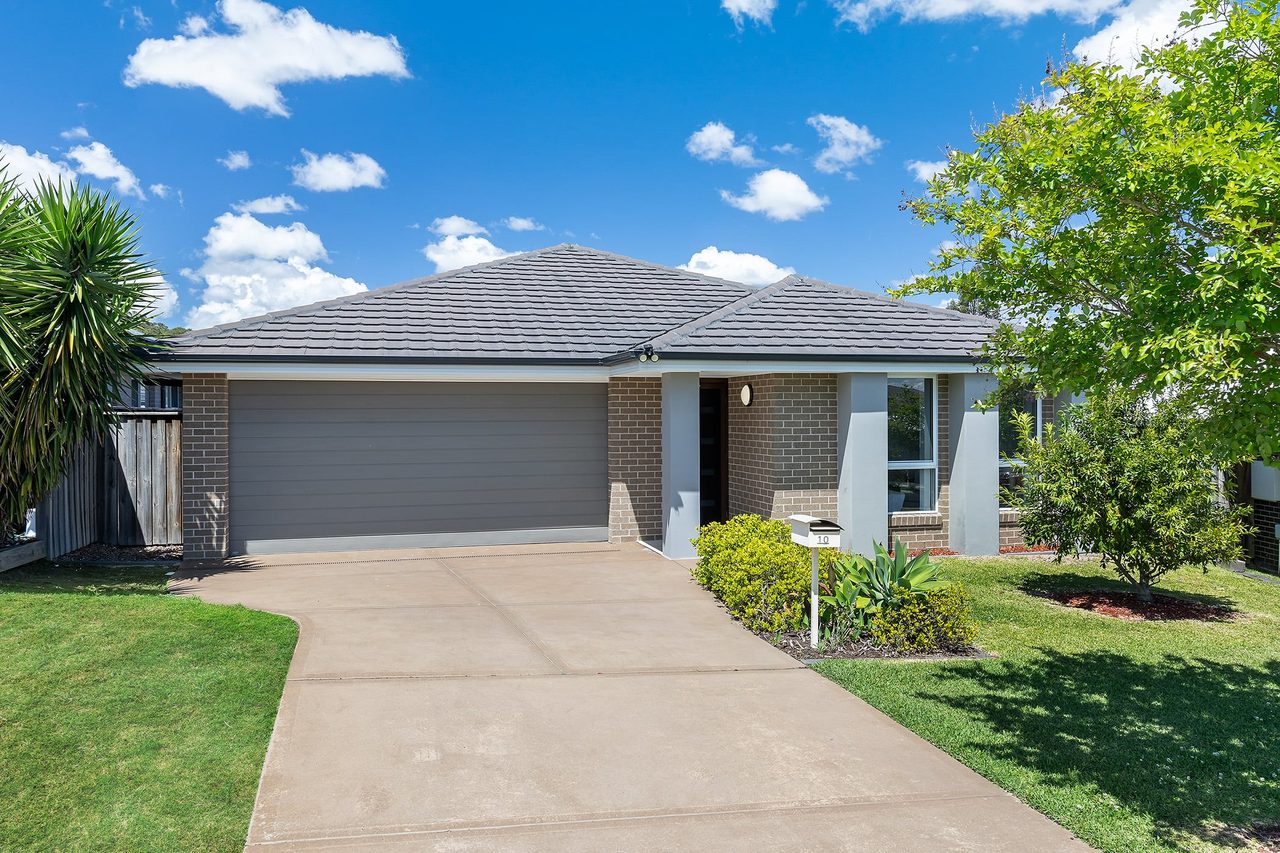 10 Mountain Street, Chisholm NSW 2322