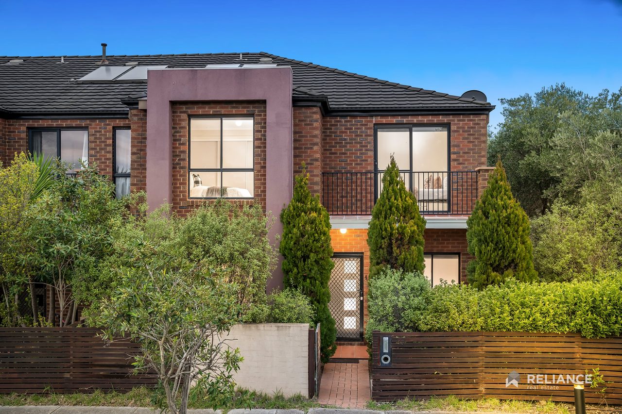 43 Lincolnheath Boulevard, Point Cook VIC 3030