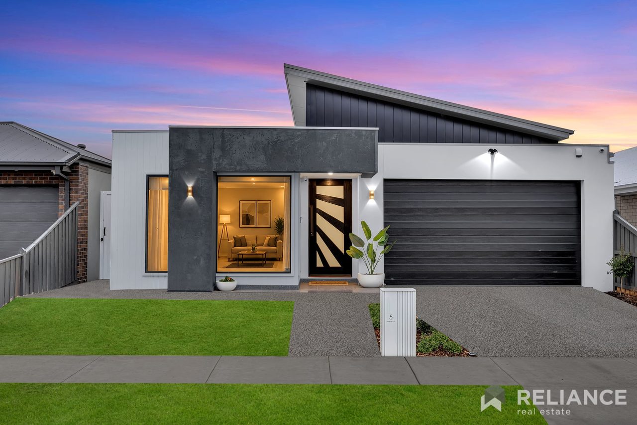 5 Macara Street, Sunbury VIC 3429