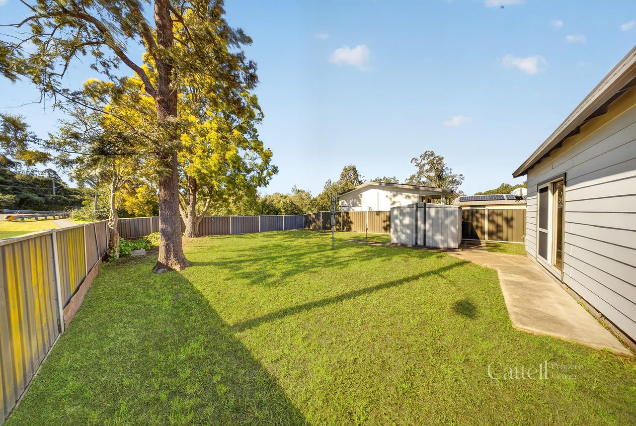 2 Hunter Close, Lochinvar NSW 2321