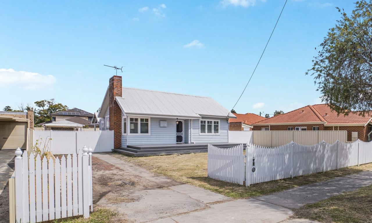 4 Finnan Street, Cloverdale WA