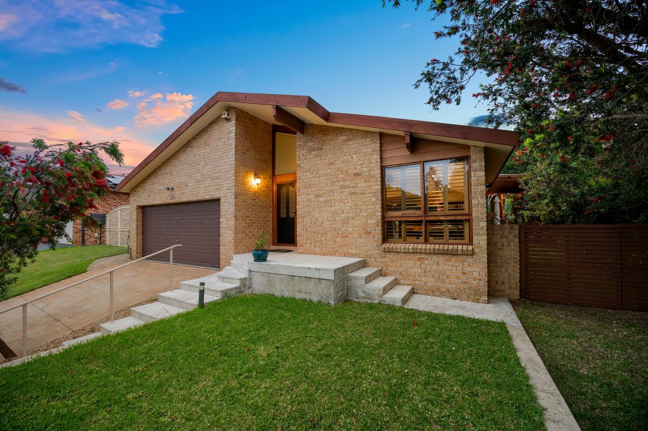 20 Parkwood Drive, Menai NSW 2234
